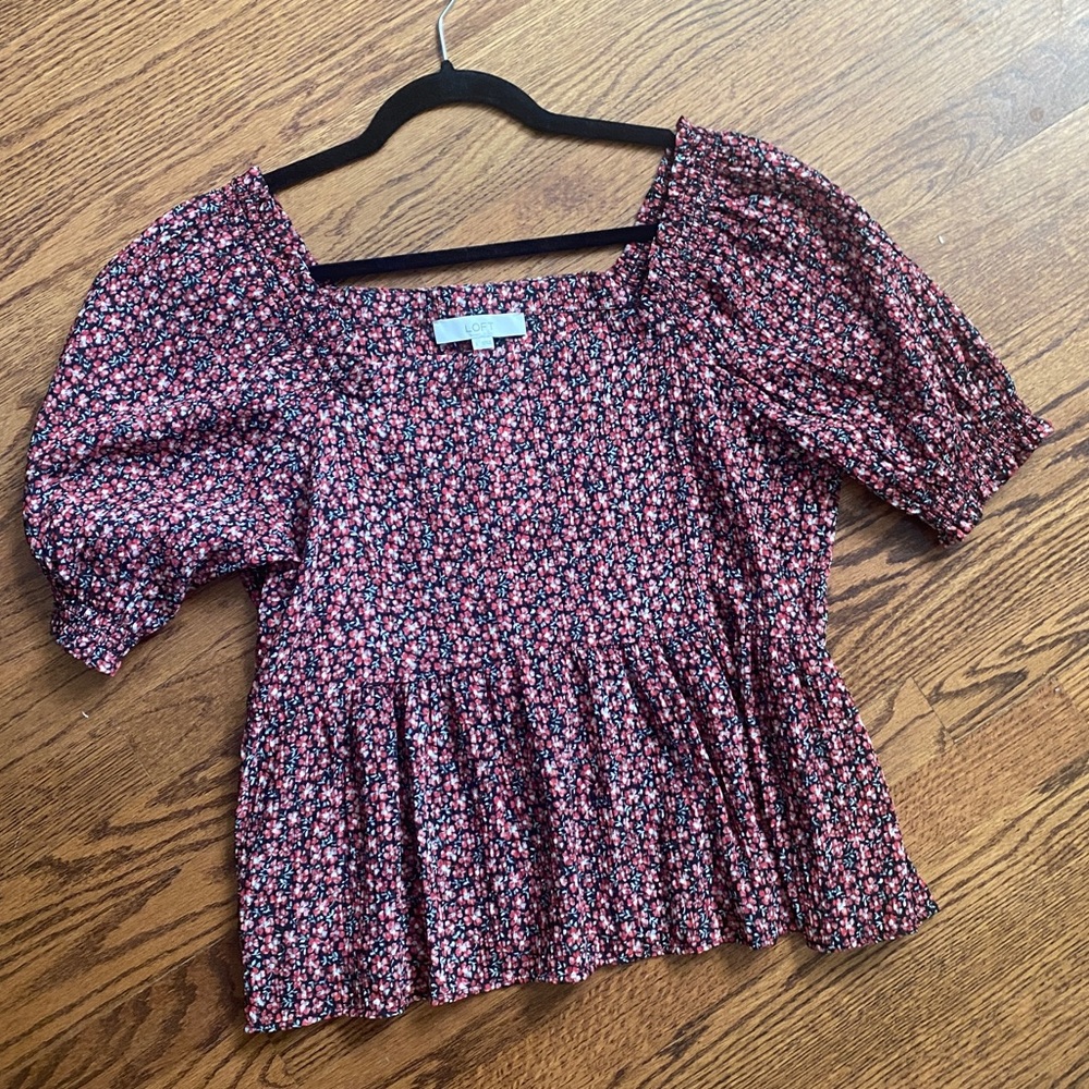 LOFT red and black buff sleeve blouse NWT